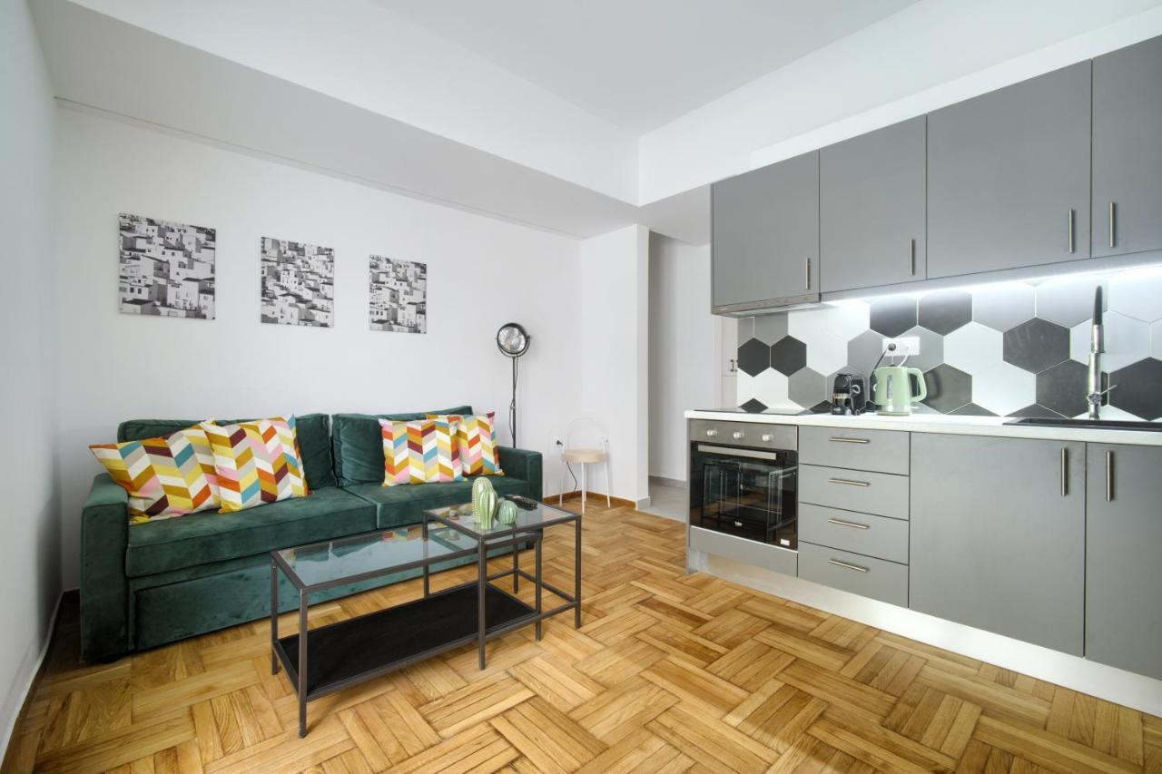 Majestic Flat With Huge Terrace In The City Center Atenas Exterior foto