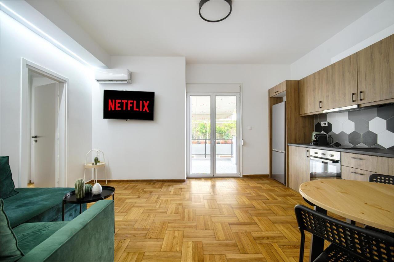 Majestic Flat With Huge Terrace In The City Center Atenas Exterior foto