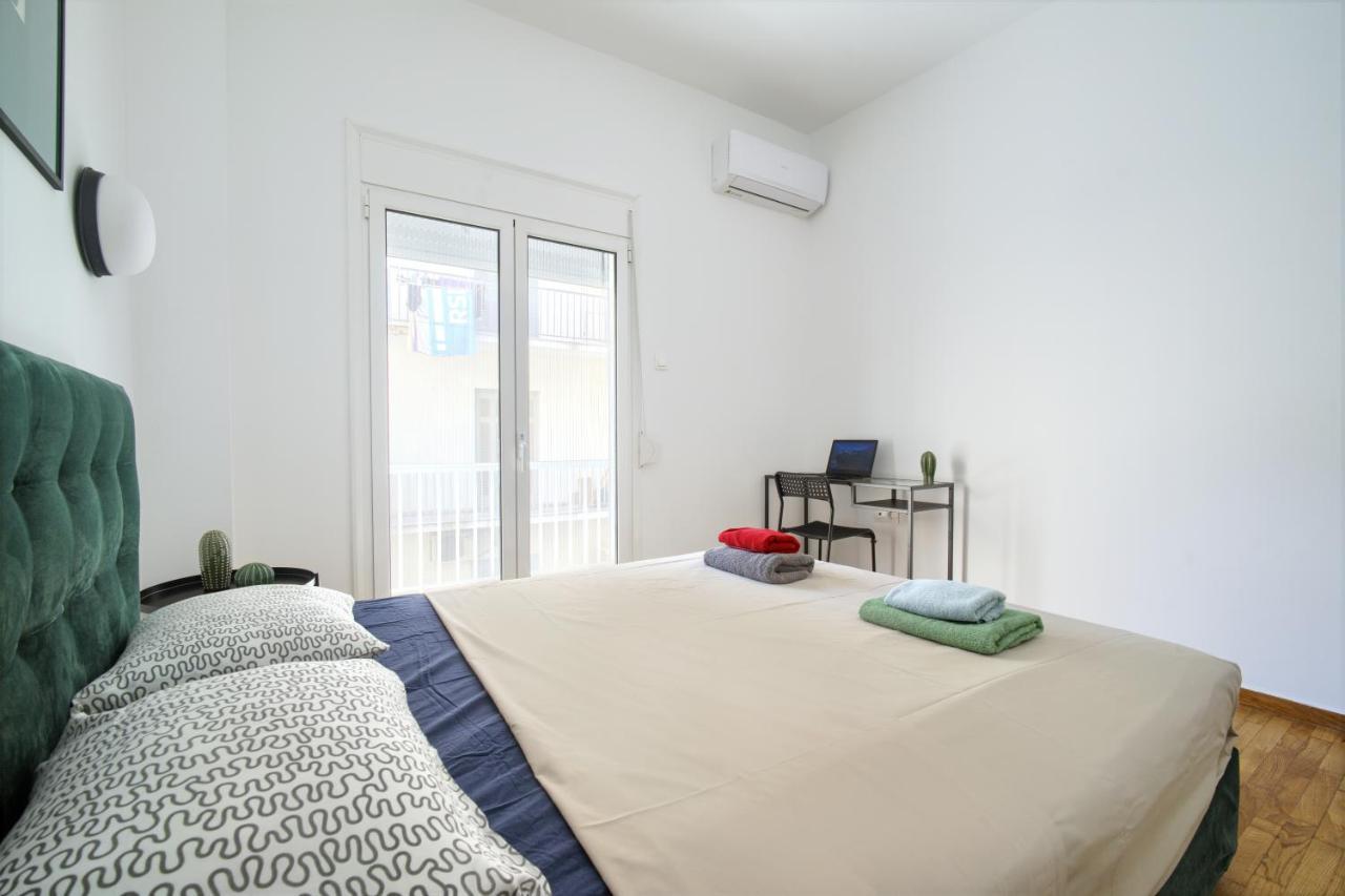 Majestic Flat With Huge Terrace In The City Center Atenas Exterior foto