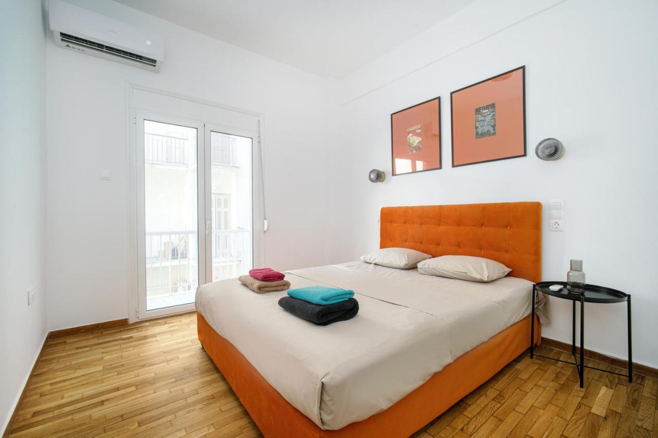 Majestic Flat With Huge Terrace In The City Center Atenas Exterior foto