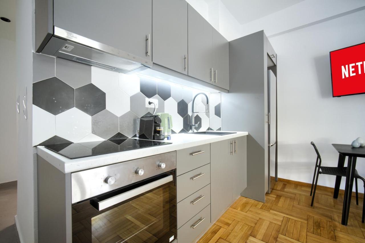 Majestic Flat With Huge Terrace In The City Center Atenas Exterior foto