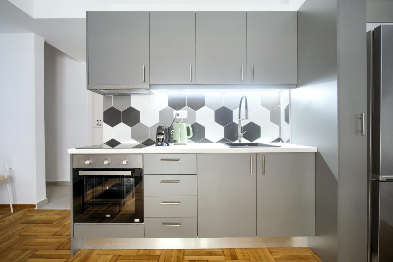 Majestic Flat With Huge Terrace In The City Center Atenas Exterior foto